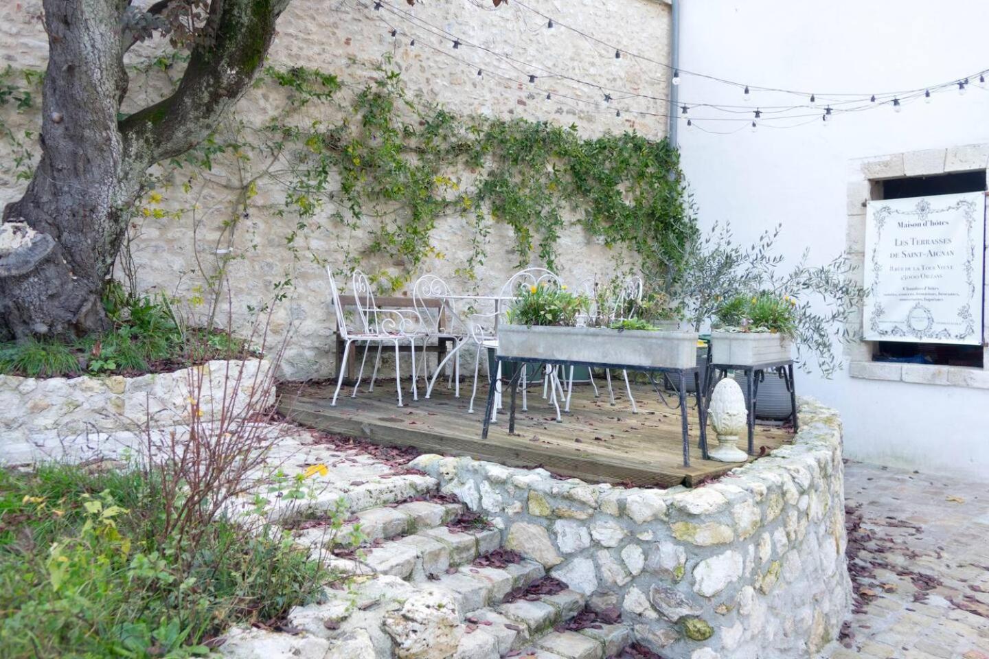 Domaine De Charme Au Coeur D'Orleans Classe 3 Etoiles - Bords De Loire - 21 Couchages Avec Parkings Prives Exteriör bild